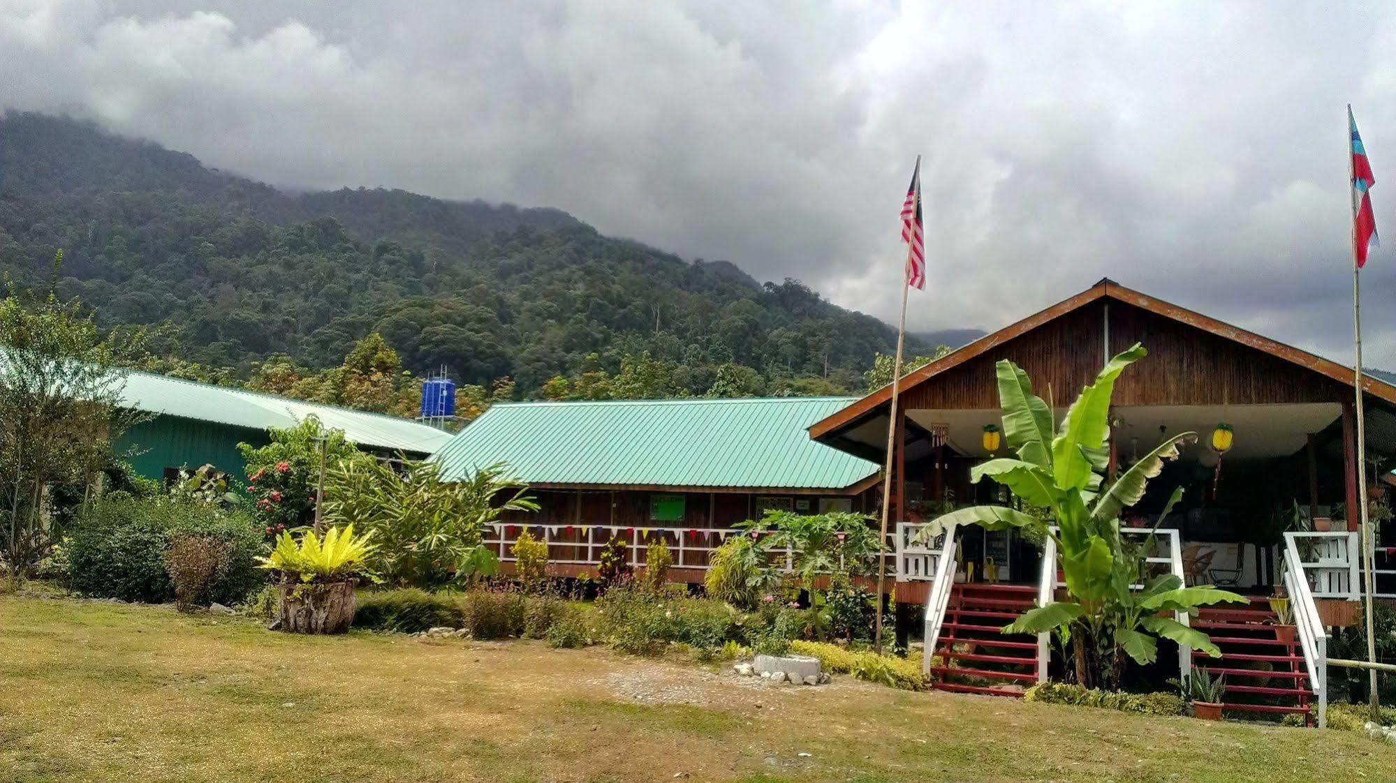 Kinabalu Poring Vacation Lodge Kampung Poring Kültér fotó