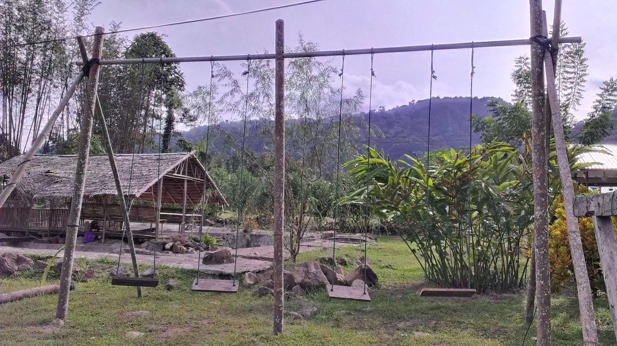 Kinabalu Poring Vacation Lodge Kampung Poring Kültér fotó